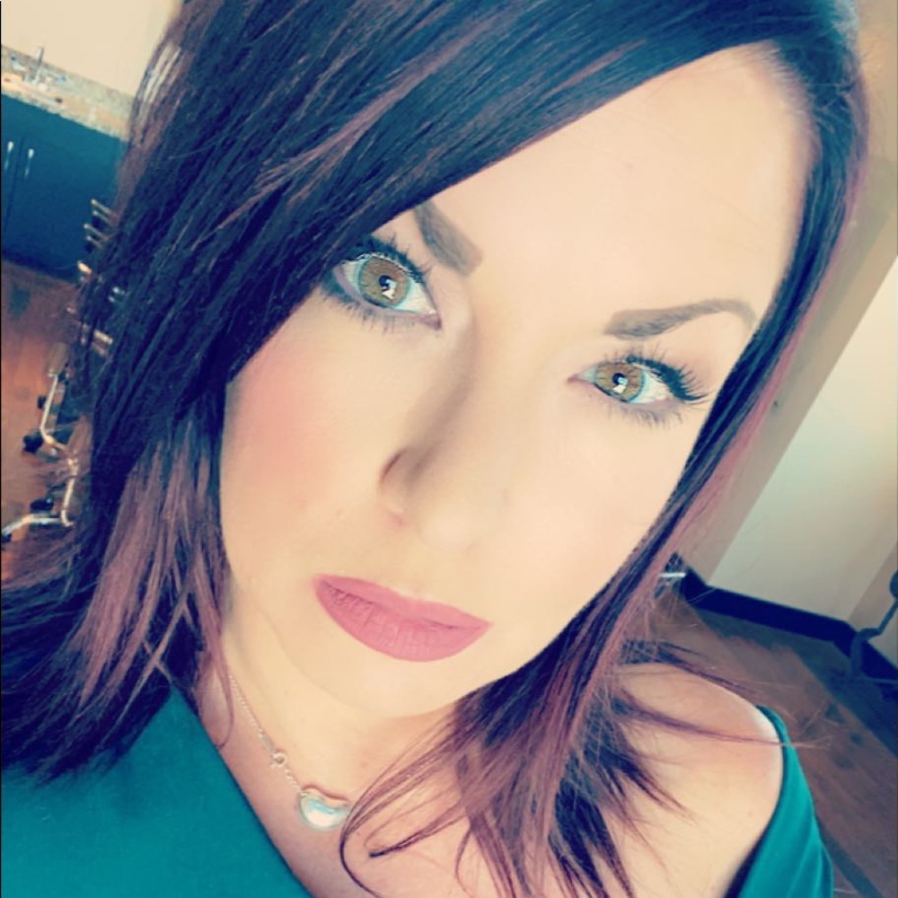 Meet your Posher, Lindsay